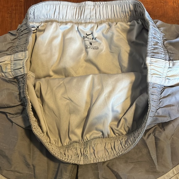 Plus Size Nike Tempo Shorts - Picture 3 of 4